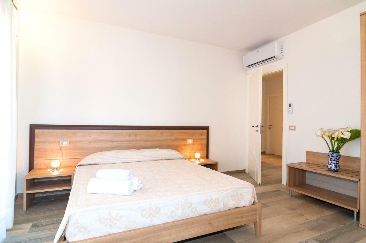 Molarotto Camere Con Angolo Cottura San Teodoro  Εξωτερικό φωτογραφία